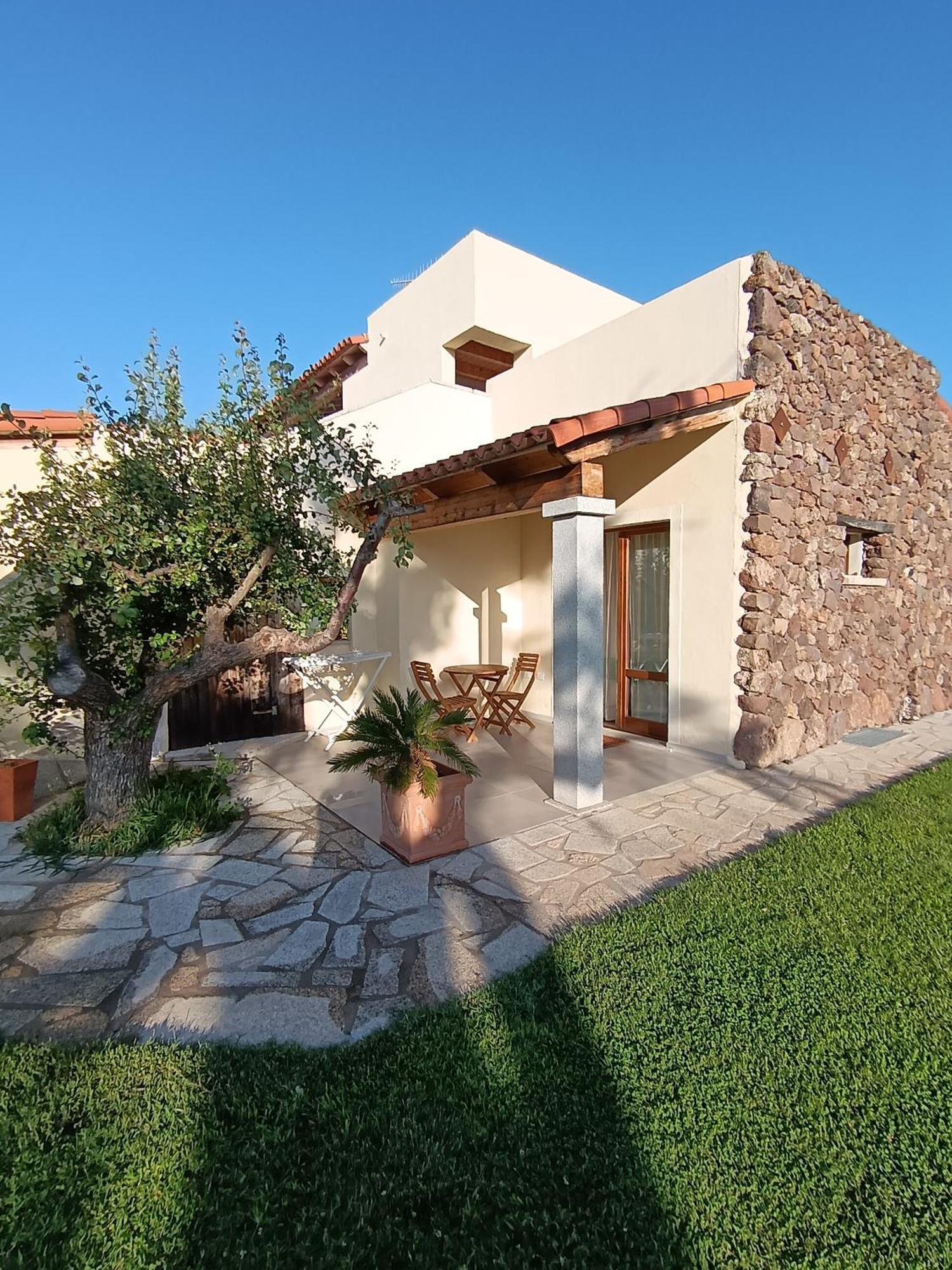 Su Suberju Otel San Teodoro  Dış mekan fotoğraf
