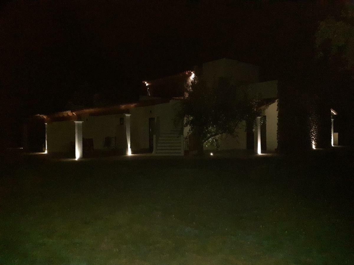 Su Suberju Otel San Teodoro  Dış mekan fotoğraf